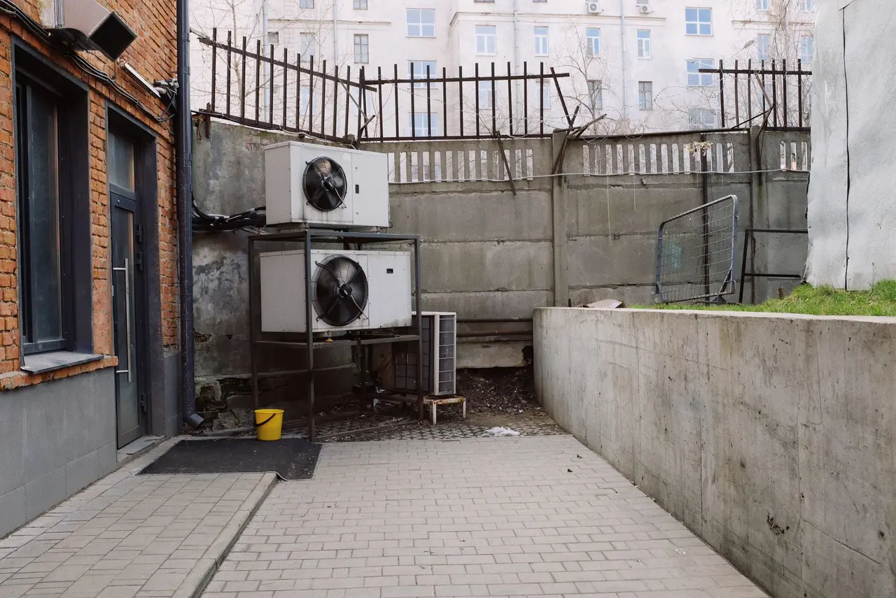 Crawl Space Dehumidification Systems